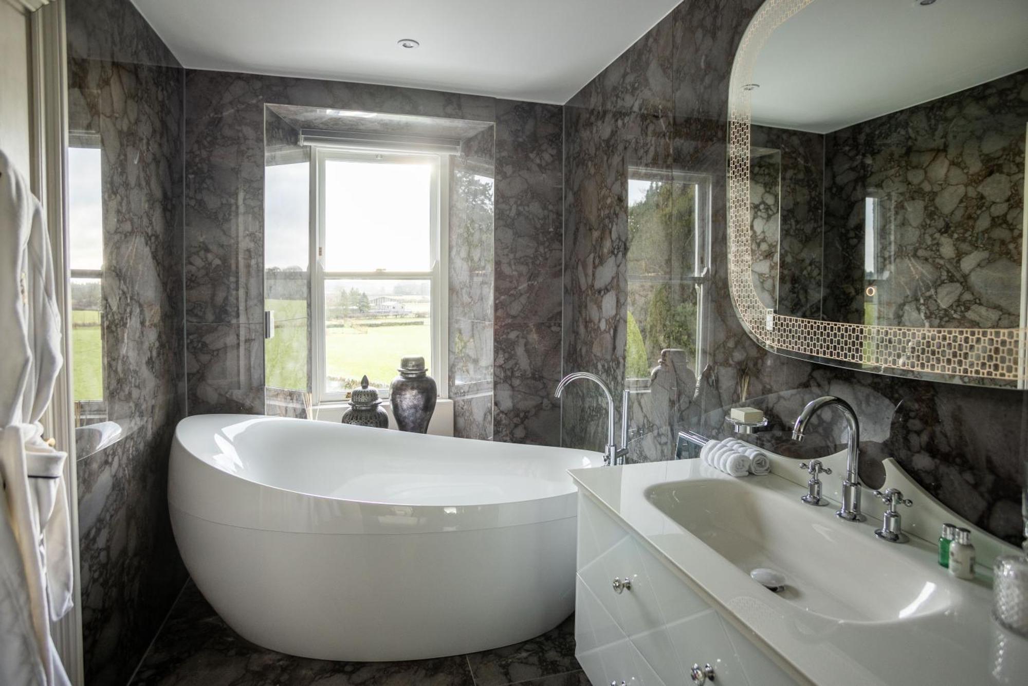 Aynsome Manor Bed and Breakfast Cartmel Buitenkant foto
